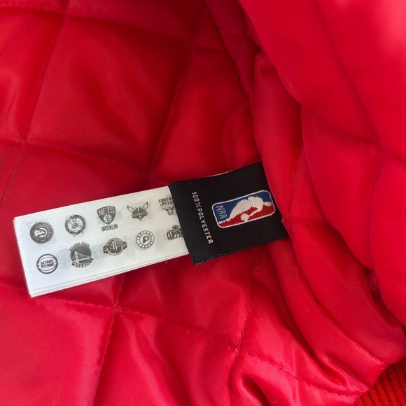 NBA Chicago Bulls Bomber Varsity Jacket - Picture 3 of 14